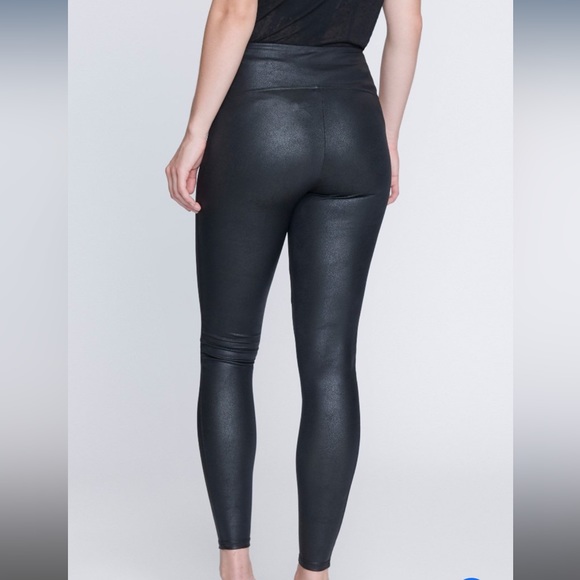 Seven7 Faux Leather Leggings In Excellent Condition - Picture 4 of 16